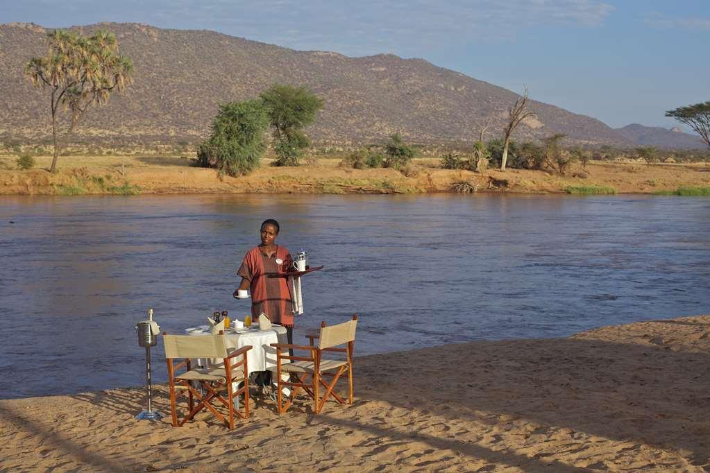 Ashnil Samburu Camp Hotel Restaurant foto